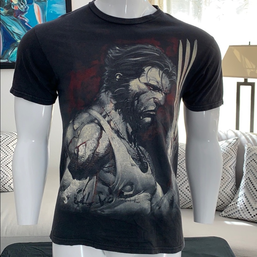 Marvel comics wolverine T-shirt